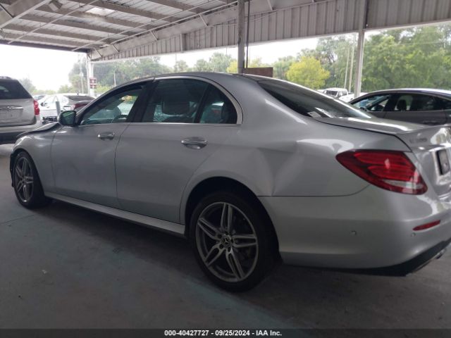 WDDZF4JBXJA295297 Mercedes-Benz E 300
