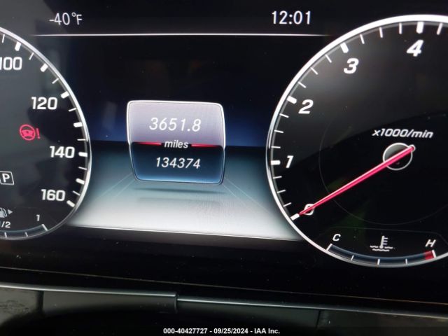 WDDZF4JBXJA295297 Mercedes-Benz E 300