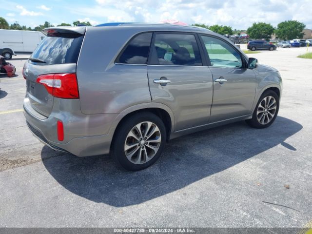 5XYKW4A76FG565883 KIA Sorento Sx V6