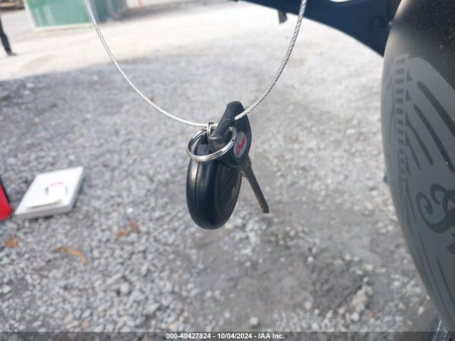 2016 INDIAN MOTORCYCLE CO. CHIEFTAIN 56KTCDAA1G3341493 Photo 10