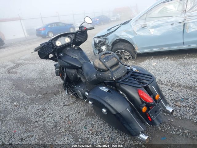 2016 INDIAN MOTORCYCLE CO. CHIEFTAIN 56KTCDAA1G3341493 Photo 2