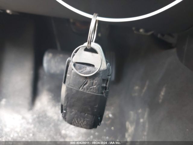 2010 JAGUAR XF SAJWA0FA7AHR58970 Photo 10