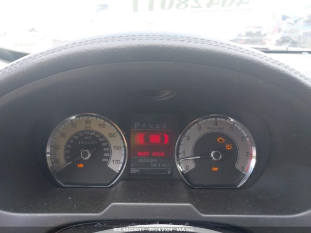 2010 JAGUAR XF SAJWA0FA7AHR58970 Photo 6