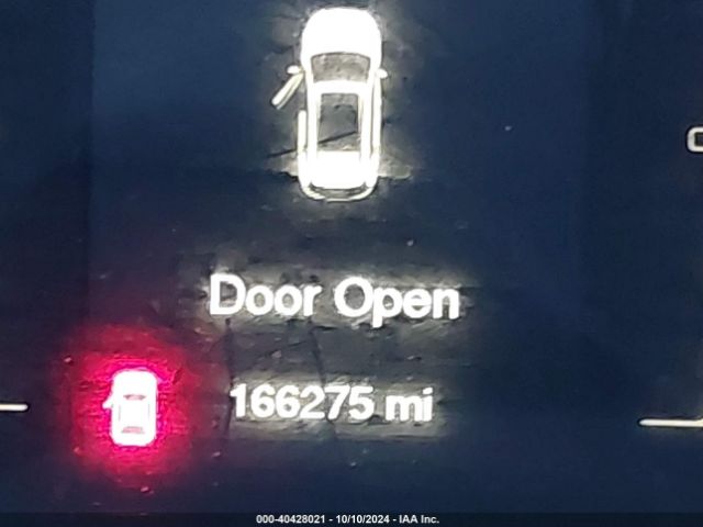 1C4PJLCB2GW184357 Jeep Cherokee Altitude