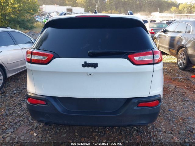 1C4PJLCB2GW184357 Jeep Cherokee Altitude