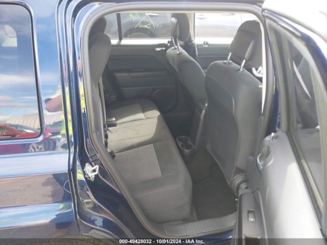1C4NJRFB2FD270851 Jeep Patriot Latitude