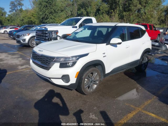KNDEPCAA5P7370968 KIA Seltos Lx
