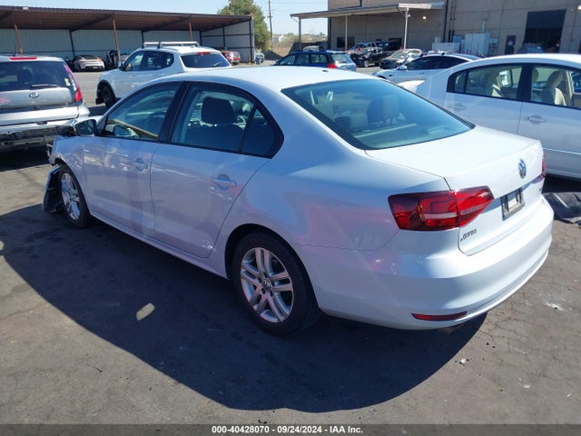 3VW2B7AJ0JM262678 Volkswagen Jetta 1.4t S