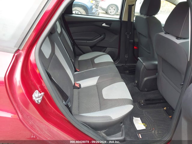 Ford FOCUS SE 2014 1FADP3K24EL285178 Image 8