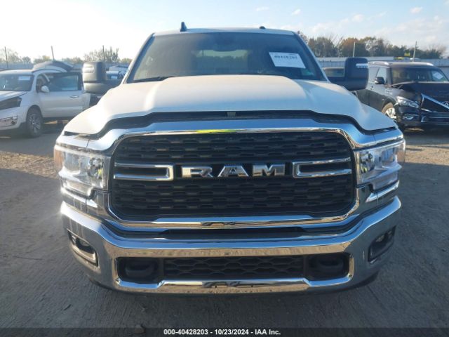 3C6UR5DL8RG154013 RAM 2500 Big Horn  4x4 6'4 Box