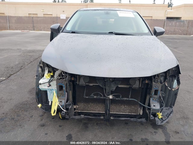 JTHKD5BH7E2203524 Lexus Ct 200h Hybrid