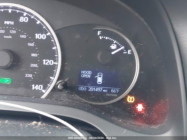 JTHKD5BH7E2203524 Lexus Ct 200h Hybrid