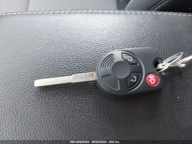 1FMCU9G94HUC89152 Ford ESCAPE SE
