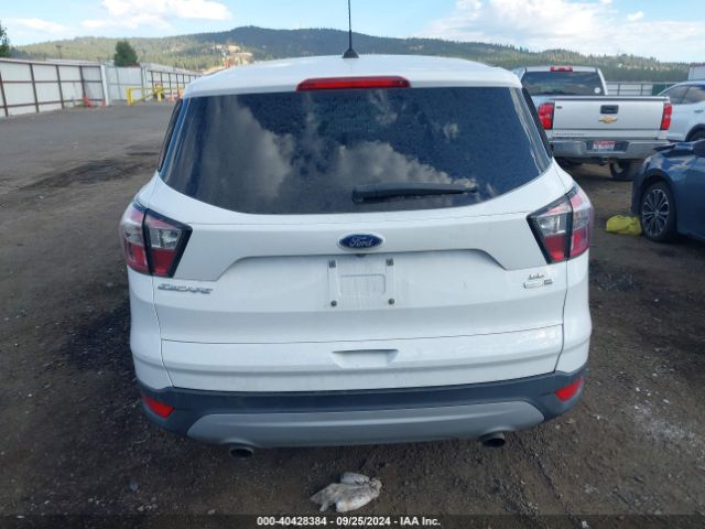1FMCU9G94HUC89152 Ford ESCAPE SE
