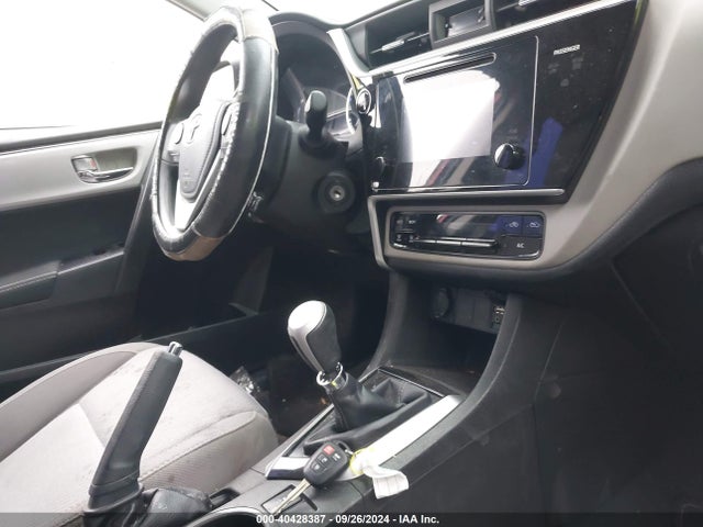 Toyota COROLLA LE 2017 5YFBURHE1HP616308 Image 11