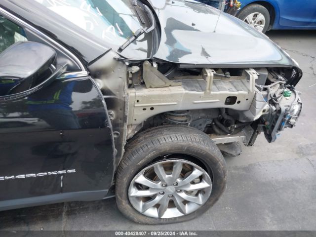1C4PJLDX5JD618493 Jeep Cherokee Limited Fwd