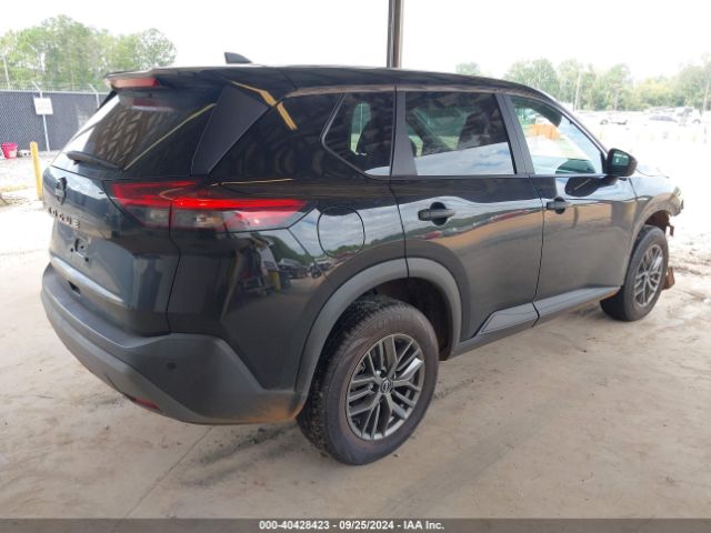 5N1BT3AA4PC793719 Nissan Rogue S Fwd