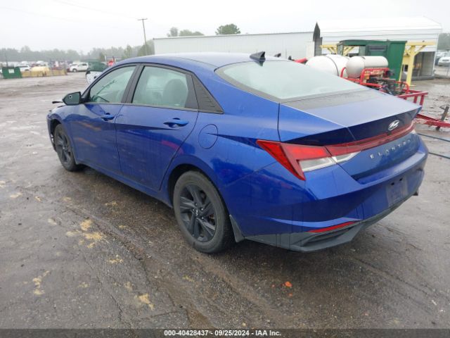 5NPLM4AG1PH107883 Hyundai ELANTRA SEL