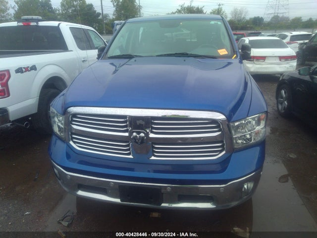 1C6RR7TT1HS822437 RAM 1500 Big Horn  4x4 6'4 Box