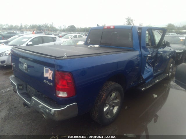 1C6RR7TT1HS822437 RAM 1500 Big Horn  4x4 6'4 Box