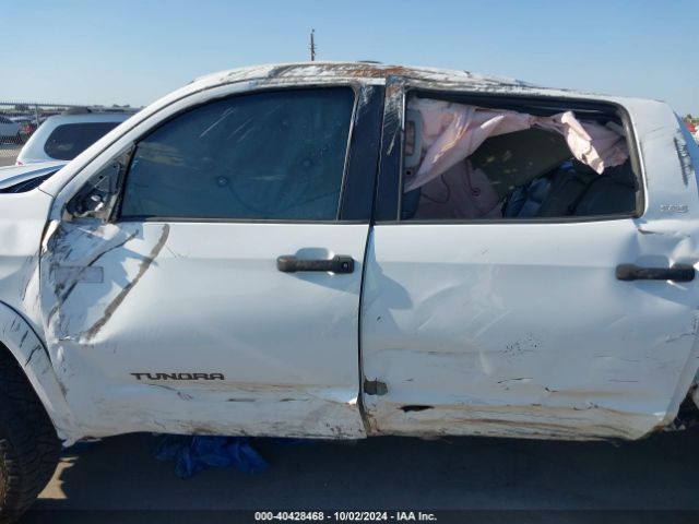 5TFEY5F18EX166860 Toyota Tundra Sr5 5.7l V8
