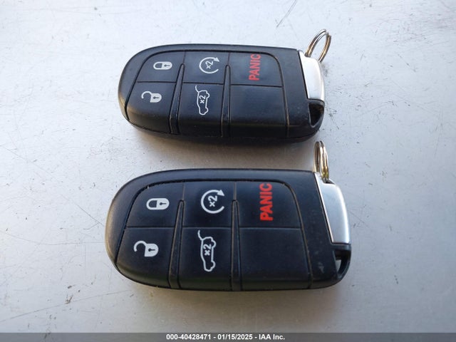 1C4RJEAG7NC153347 Jeep Grand Cherokee Wk Laredo X 4x2