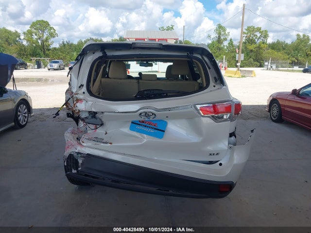 Toyota Highlander Xle V6 2015 5TDKKRFH1FS087224 Image 15
