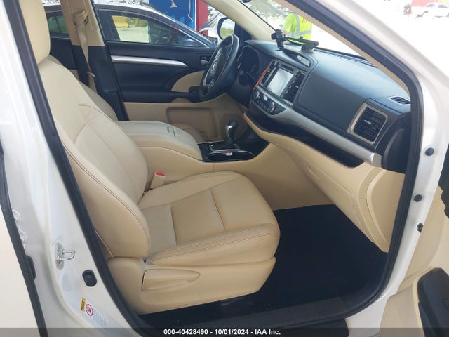Toyota Highlander Xle V6 2015 5TDKKRFH1FS087224 Image 5