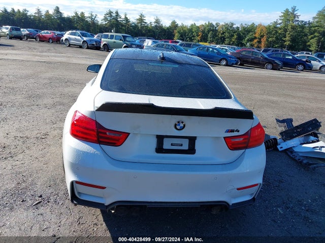 WBS3R9C50FK330659 BMW M4