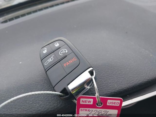 3C4NJCCB6JT181515 Jeep Compass Limited Fwd