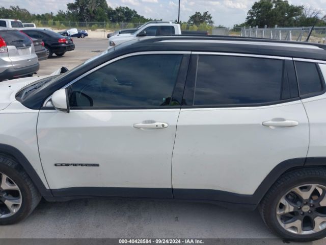 3C4NJCCB6JT181515 Jeep Compass Limited Fwd