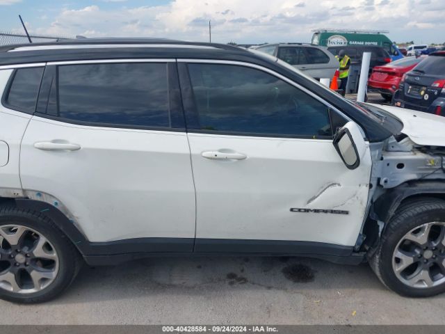 3C4NJCCB6JT181515 Jeep Compass Limited Fwd