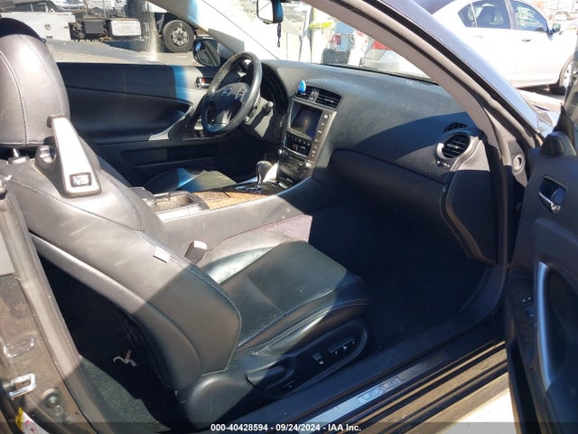 Продаж на аукціоні авто 2010 Lexus Is 250c, vin: JTHFF2C23A2510798, номер лоту: 40428594