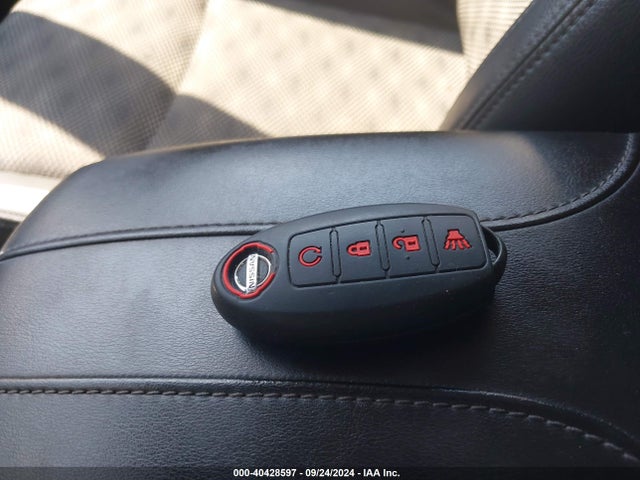 JN1BJ1BWXNW490967 Nissan Rogue Sport Sv Awd Xtronic Cvt