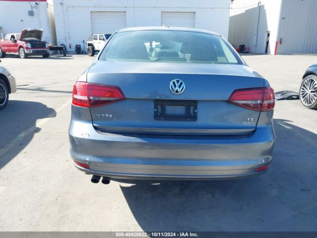 3VW267AJ9GM255855 Volkswagen Jetta 1.4t S