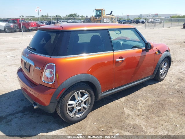 2013 MINI HARDTOP WMWSU3C55DT688357 Photo 3