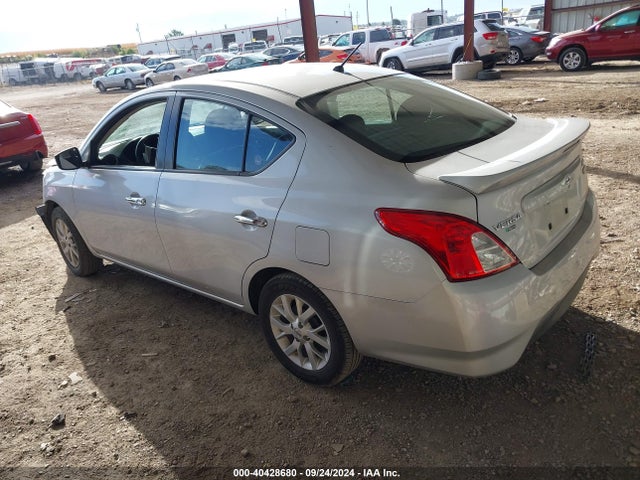Nissan Versa 1.6 Sv 2018 3N1CN7AP0JL880093 Image 3