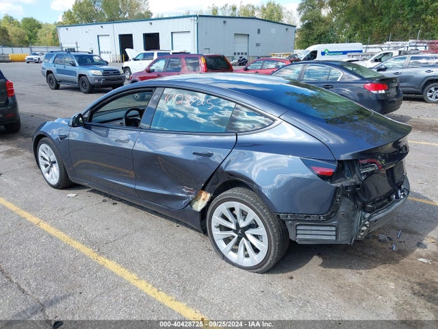2022 TESLA MODEL 3 5YJ3E1EB5NF264967 Photo 2