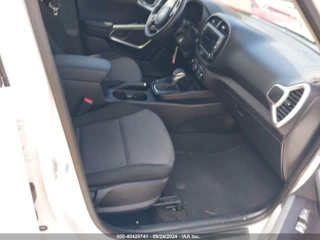 KNDJ23AU3N7175567 KIA SOUL LX