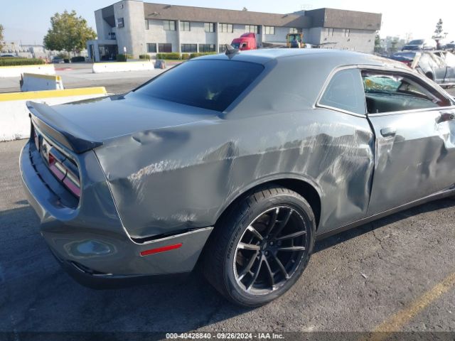 2C3CDZFJ2KH540491 Dodge Challenger R/t Scat Pack