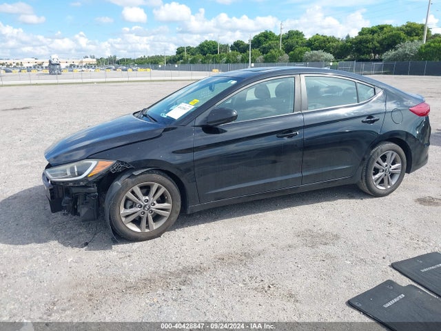 Hyundai Elantra Value Edition 2017 KMHD84LF1HU427138 Image 2