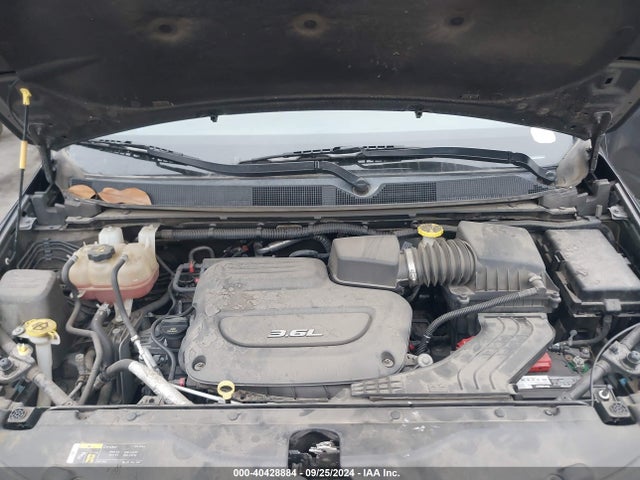 Продаж на аукціоні авто 2018 Chrysler Pacifica Touring L, vin: 2C4RC1BG6JR120360, номер лоту: 40428884