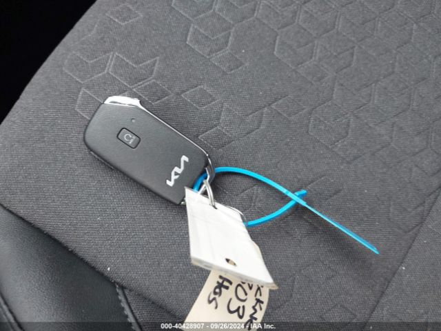 KNDEU2AA3R7578059 KIA SELTOS S