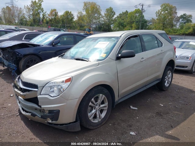 Chevrolet EQUINOX LS 2014 1GNFLEEK8EZ129333 Image 2