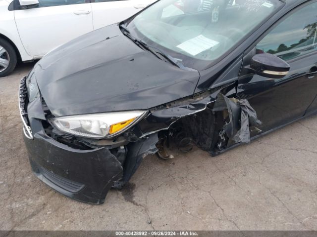1FADP3K24GL217577 Ford FOCUS SE