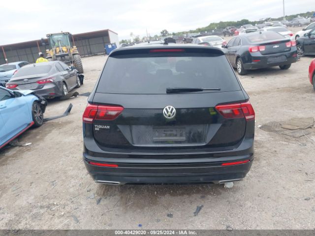 3VV3B7AX9LM079957 Volkswagen Tiguan 2.0t Se/2.0t Se R-line Black/2.0t Sel