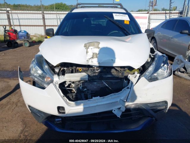 3N1CP5CU3KL538270 Nissan KICKS SV