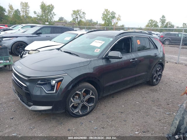 KNDCR3LE1P5050432 KIA Niro Ex Touring