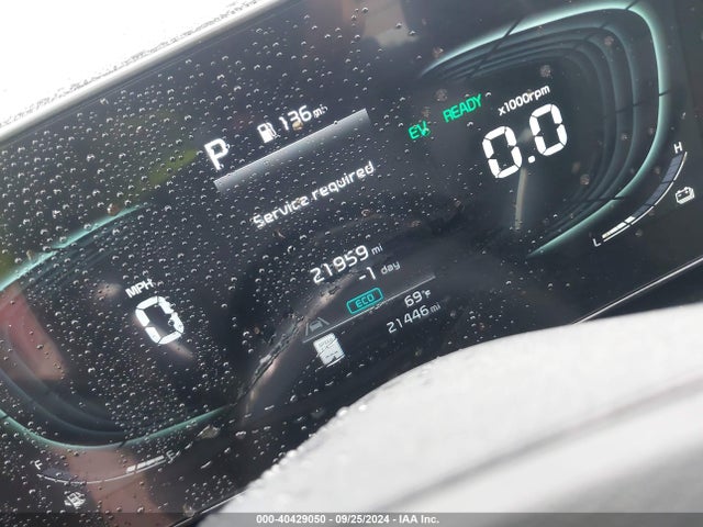 KNDCR3LE1P5050432 KIA Niro Ex Touring