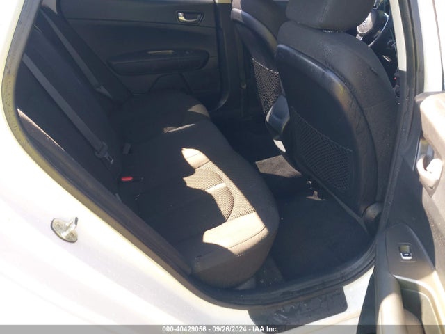 KIA Optima Lx 2019 5XXGT4L38KG321840 Image 8